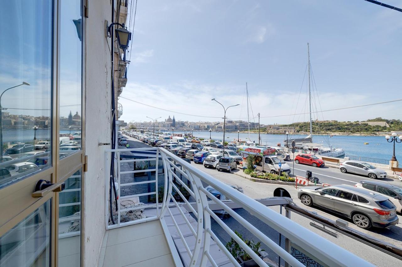 Ferienwohnung Unbeatable Location Valletta And Harbour Views Sliema Exterior foto