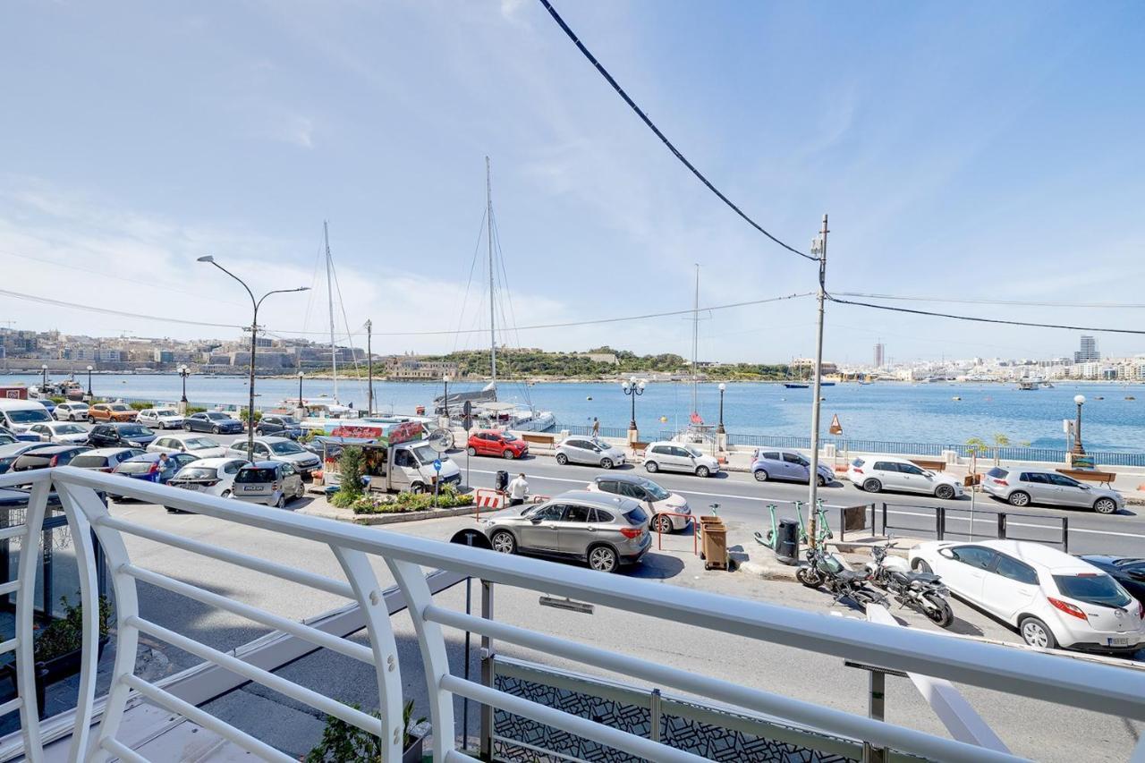 Ferienwohnung Unbeatable Location Valletta And Harbour Views Sliema Exterior foto