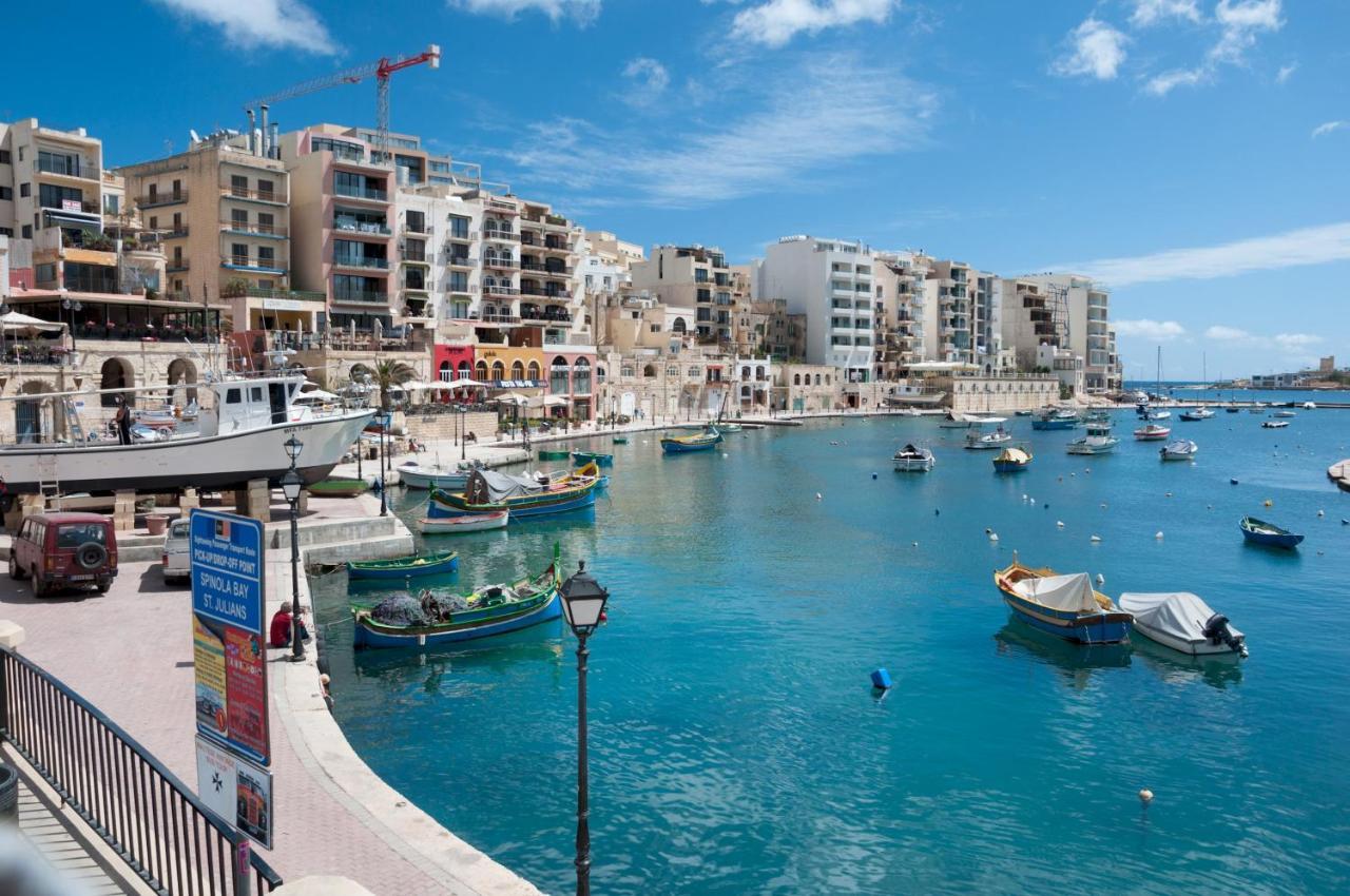 Ferienwohnung Unbeatable Location Valletta And Harbour Views Sliema Exterior foto