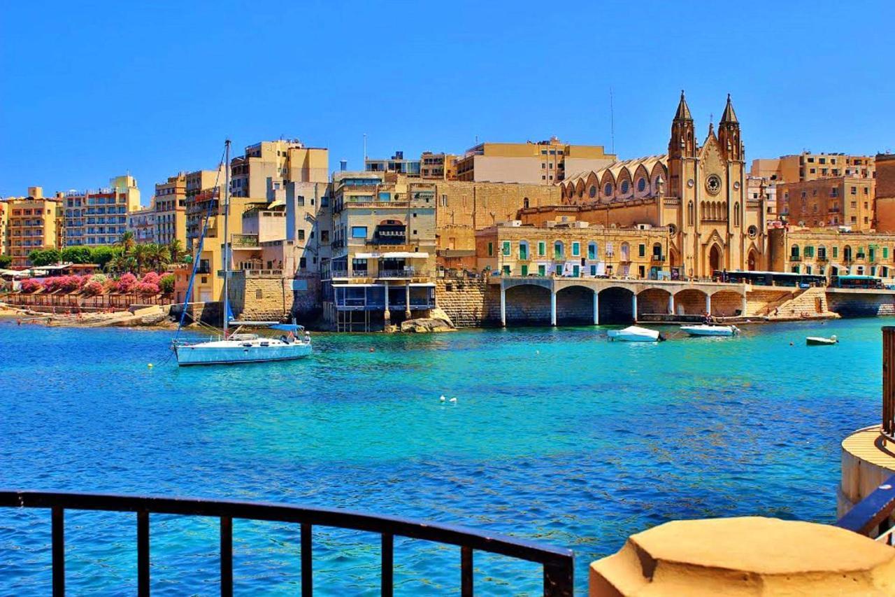 Ferienwohnung Unbeatable Location Valletta And Harbour Views Sliema Exterior foto